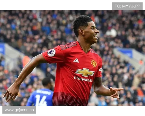 拉什福德：从曼联青训到一线队首秀的横空出世