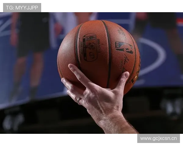 深度解析干扰球国际规则差异：FIBA与NBA判定标准详解